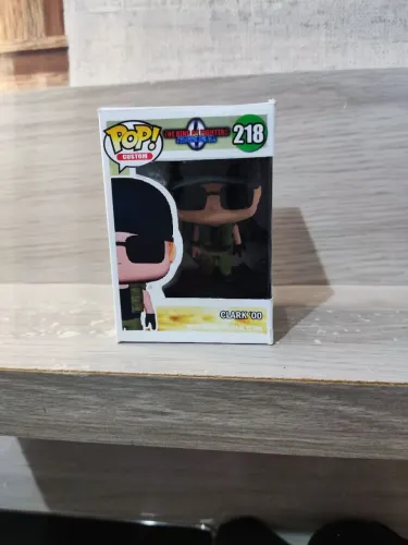 FIGURE CLARK KOF 2000