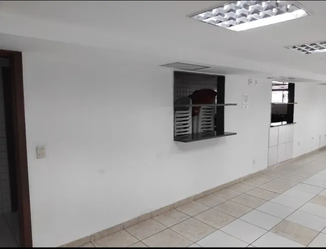 Instalação de ventiladores de parede