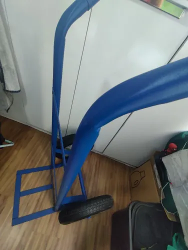 VENDE-SE CARRINHO DE CARGA - NOVO.