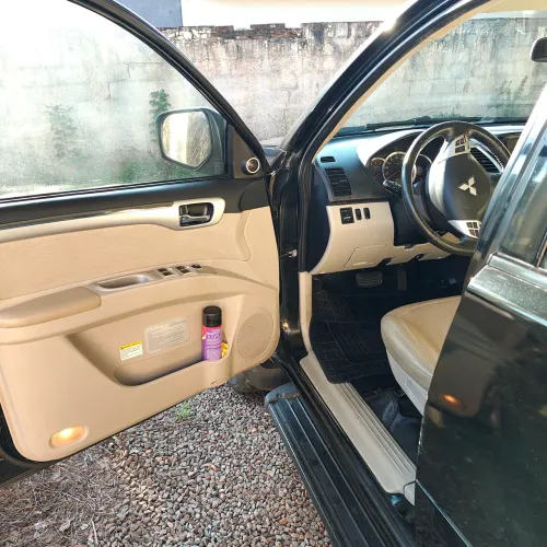 Mitsubishi Pajero Dakar 3.2 4X4 T.i. Dies. 5P Aut. 2011