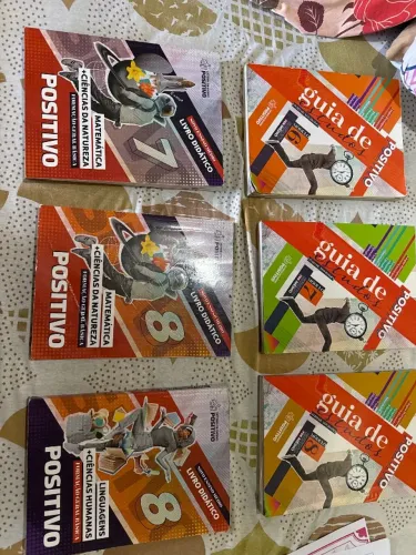 3 Livros didáticos POSITIVO + 3 Guias de estudos