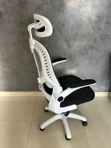 Cadeira de Escritório Ergonômica - Nova - Tela Mesh com Apoio de Cabeça
