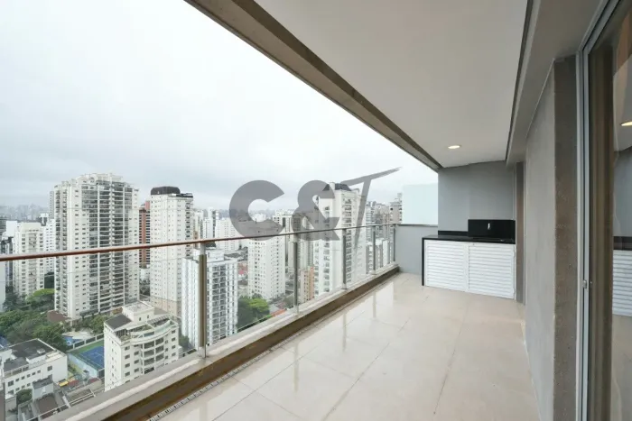 Apartamento Mobiliado com 1 Suíte à Venda ou para alugar na Vila Nova Conceição, São Paulo