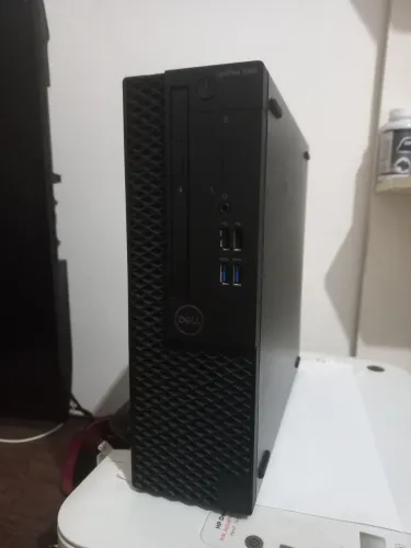 Vendo cpu dell optiplex 3060 Ssf compacta empresarial i3 8Th, 8 Gb RAM ssd 240 Wi-Fi.