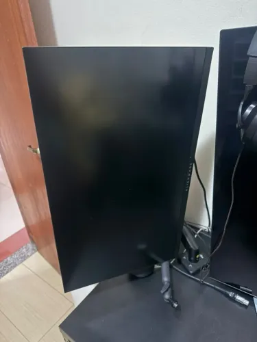 Monitor Alienware 27 polegadas 2K IPS 180 Hz