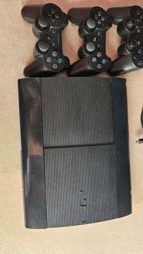 Ps3 desbloqueado com vários jogos e emulador