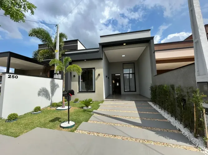 Casa à venda em Tatuí: 165m², com 2 suítes no Residencial Bosques dos Ipês 3 por R$795.000