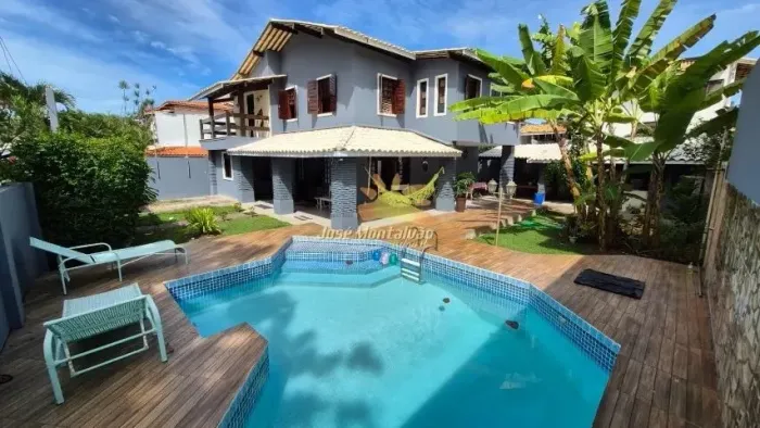 Alugo Casa 5 quartos em Vilas do Atlântico, Bahia.