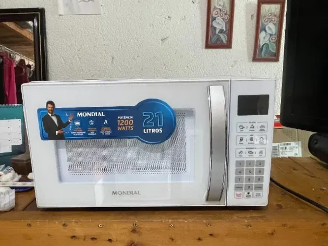 Microondas mondial 21L 