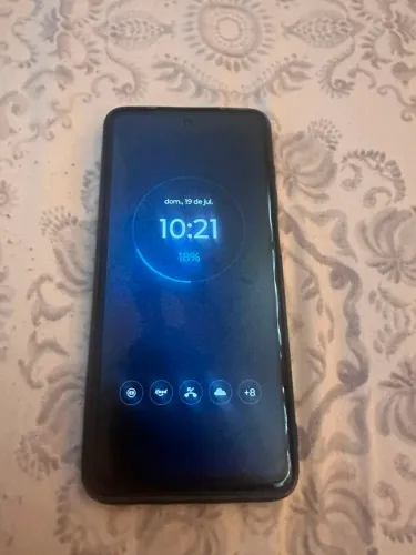 Moto g52 bem conservado telefone muito bom !