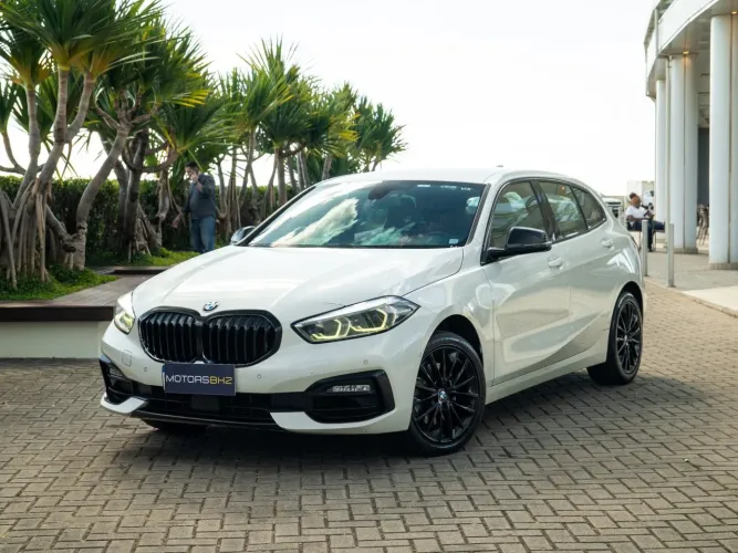 BMW 118I Sport 1.5 TB 12V Aut. 5P 2020