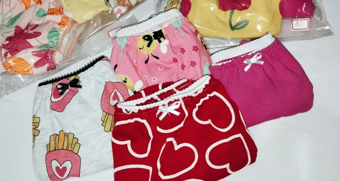 Kit de calcinhas infantil com 5 