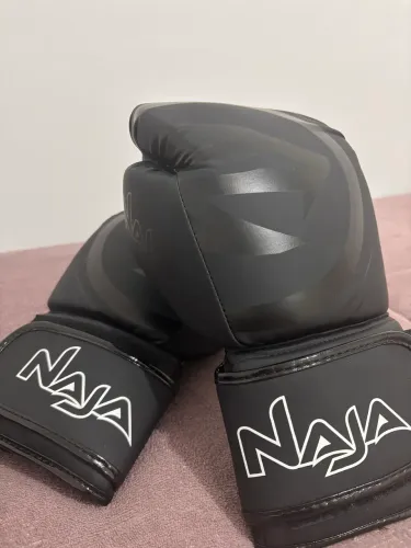 Kit Muay Thai Naja 14oz - Praticamente novo!