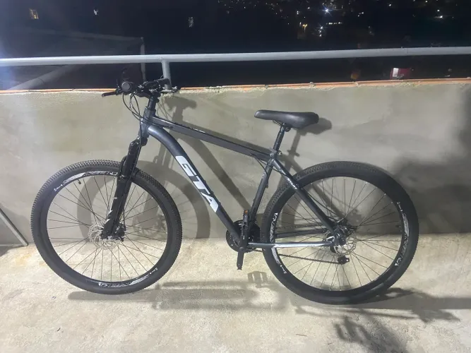 Vendo bicicleta GTA Aro 29