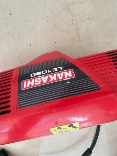 Roçadeira NAKASHI Modelo LE 1000