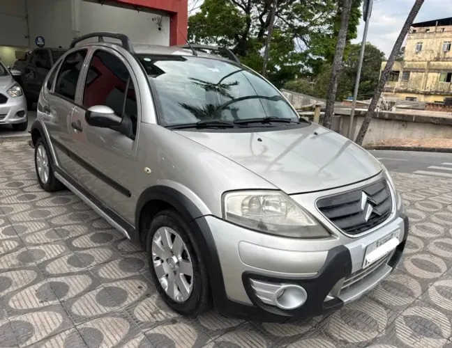 Citroen C3 XTR 1.4 Flex 8V 5P 2010