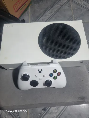 Xbox séries S com 1 controle original e 90 dias de garantia