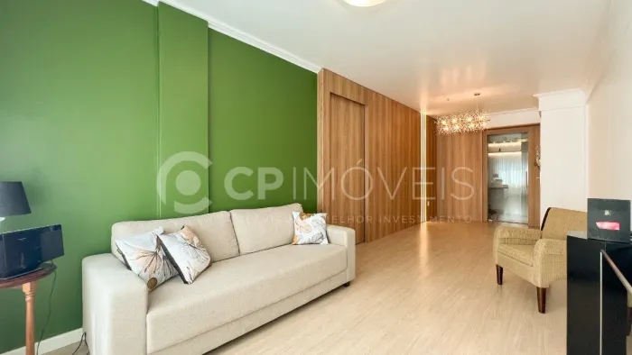 Apartamento semi-mobiliado 120m da Assis Brasil