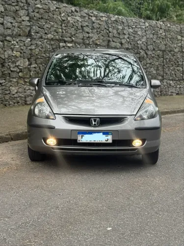Honda Fit LX 1.4/ 1.4 Flex 8v/16v 5P Aut. 2004