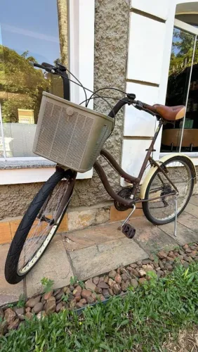 Bicicleta Retrô Aro 26 com Cesta - Estilo Vintage | Ótimo Estado