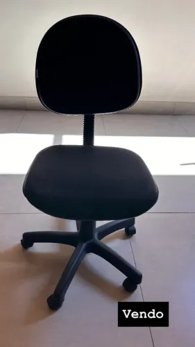 Cadeira Secretaria Escritorio Giratoria Rodinha assento e encosto largos