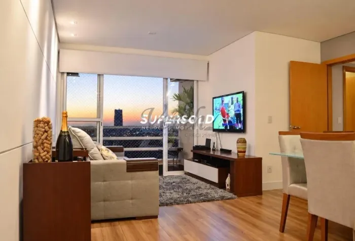 Apartamento à Venda no bairro Taquaral Campinas SP 3 Quartos Varanda 90m²