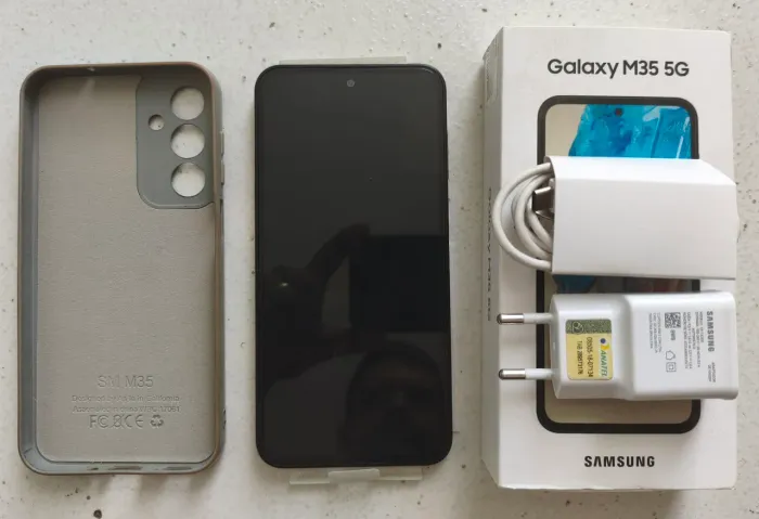 Samsung M35 (Estado de novo)