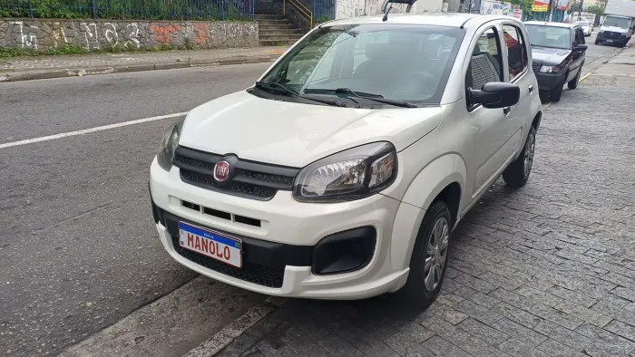 Fiat Uno Attractive 1.0 EVO Fire Flex 8V 5P 2021