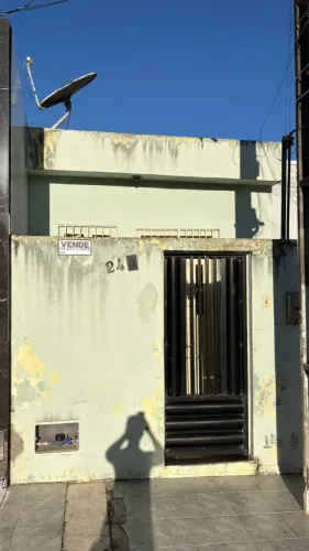 Casa à venda em Itabaiana/SE Excelente localização no Serrano em frente a praça com Igreja