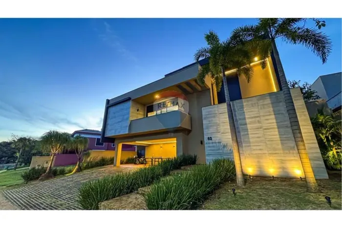 Casa de condomínio para locação no Alphaville, 4 dormitórios, piscina, com 390m², R$21.500