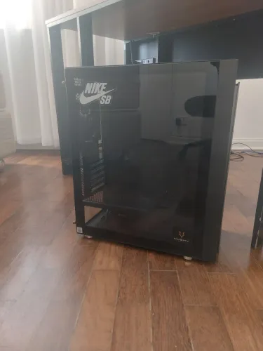 Gabinete ATX com 5 ventoinhas (preço negociavel)