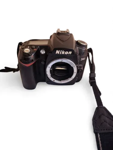 Nikon D90