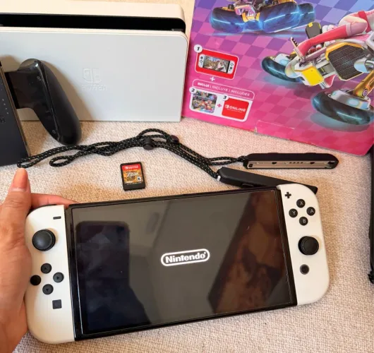 NINTENDO SWITCH OLED