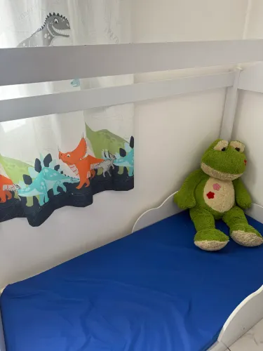 Cama montessori infantil
