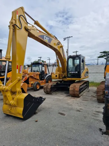 Escavedeira Caterpillar 315cl