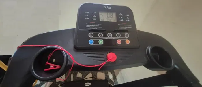 Esteira Elétrica Dobrável Trainer 1500w bivolt ideal para uso residencial - Dubai
