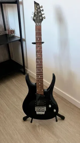 Guitarra Tagima Zero usada