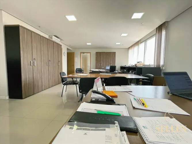 VENDA: Sala Comercial, 66,09m², 1 Vaga, no Getúlio Vargas Prime Offices