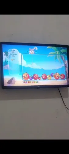 Tv LG 32 POLEGADAS BOM TO VENDO PQ TO INDO EMBORA 