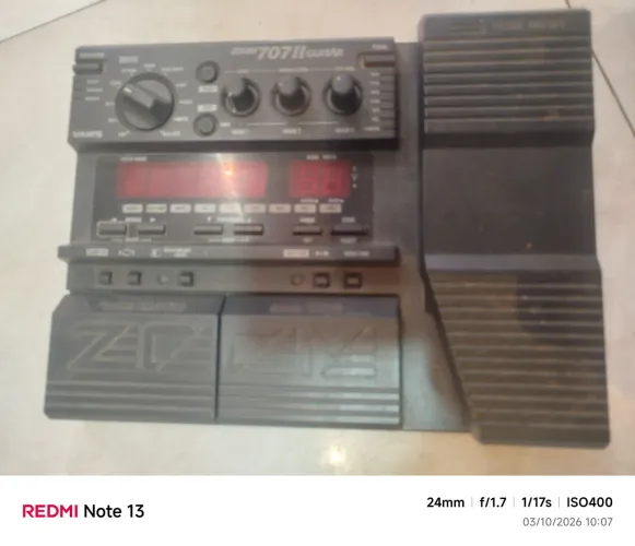 Pedaleira zoom 707 II guitar