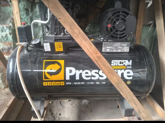 VENDO COMPRESSOR 100 litros