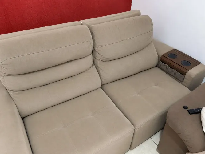 Sofá retrátil