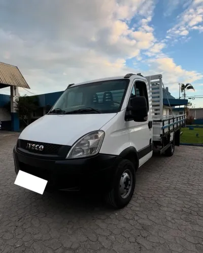 IVECO DAILY 45S17 2013 - Carroceria