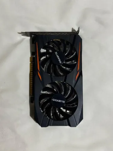 NVIDIA Geforce GTX 1050 Ti 4 GB