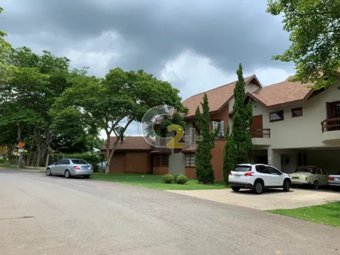 Sobrado a venda em Itu no condominio Campos de Santo Antonio 4 Suites e 2 Vagas