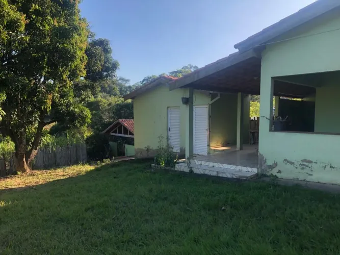 Chácara 19.000m2, Casa Sede, Sala, Cozinha, 2 Dormitórios, 1 Suíte, Área Gourmet, Casa Cas