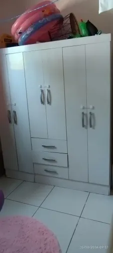 Vende-se Guarda roupa 