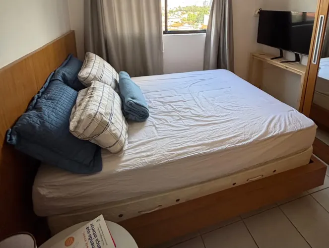 cama de casal montessoriana queen size madeira boa mdf + cabeceira