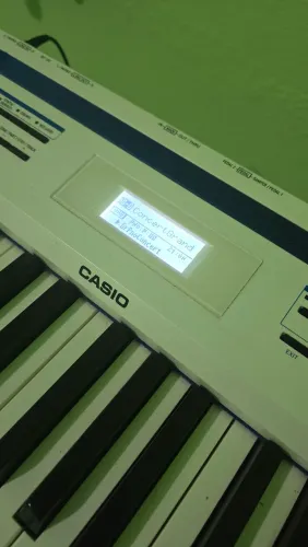 Teclado Piano digital casio px5s impecável.