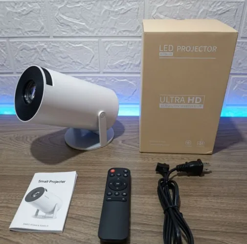 Projetor HY300 Cinema em Casa! (LACRADO)